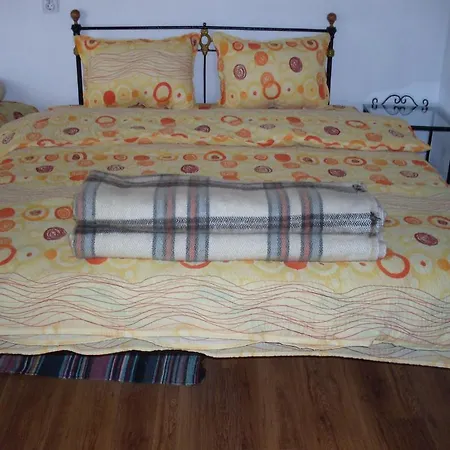 Tsutsovi House Pensionat Kalofer