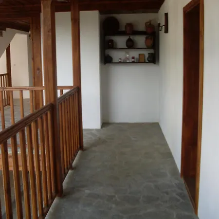 Tsutsovi House Pensionat Kalofer