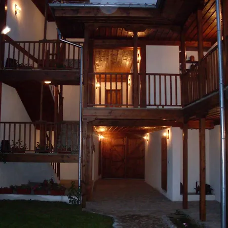 Pensionat Tsutsovi House Kalofer