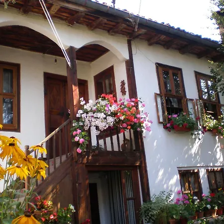 Tsutsovi House Kalofer