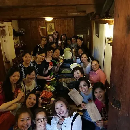 Tsutsovi House Pensionat Kalofer