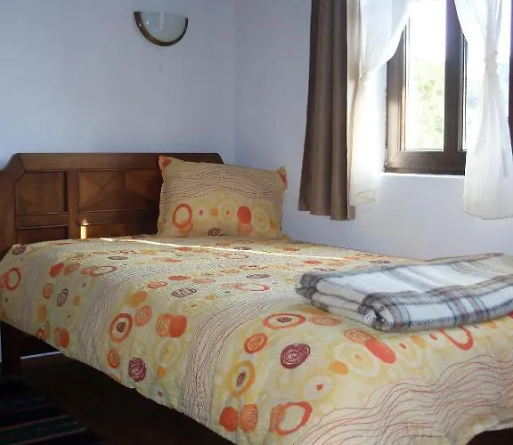 Affittacamere Tsutsovi House