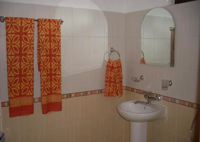 Tsutsovi House Affittacamere