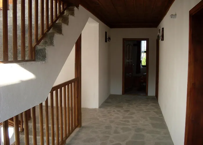 Tsutsovi House 2* Kalofer